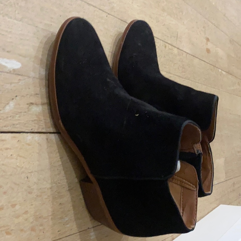 Ankle boots